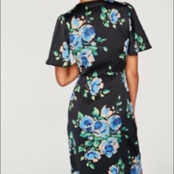 Zara Dresses Zara Knotted Floral Print Wrap Dress Poshmark
